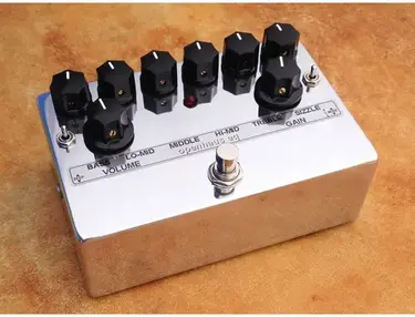 Toneczar Openhaus EQ