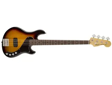 Squier Deluxe Dimension Bass IV