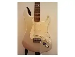 Fender Mexican FSR Stratrocaster main image