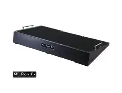 Mr. Ron Fx Custom Bass Pedalboard RonBassSize. main image