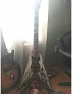 Dave mustaine signature flying v main image