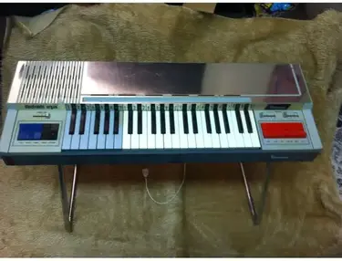 Bomtempi Organ HF 203.2