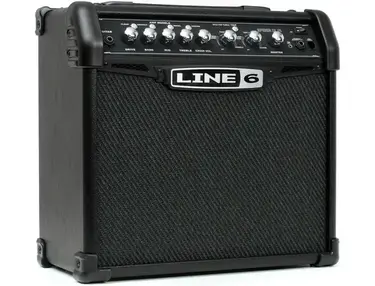 Line 6 Spider IV 15W. Combo amp.