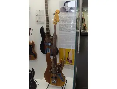 Framus S-380