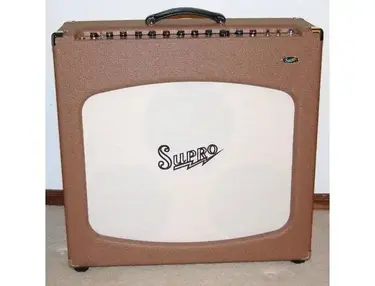 Supro Tremolectric 50W Amp