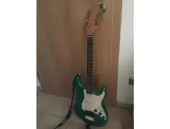 Customized Strat (1978 Pearl replica) main image