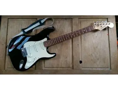 Legend Stratocaster