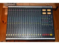 Soundcraft Series 200b