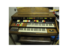 Hammond Organ Model 126