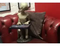An Alien Playing The Keyboard Statue main image