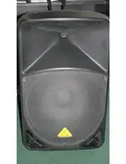 Behringer 15" 1000 watt powered speaker main image