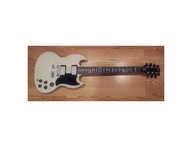 Gibson SGJ 2013 w/pickguard & Bobbin Toppers