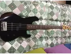 Fender Precision Bass Plus Deluxe