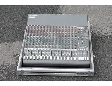 Mackie CR1604-VLZ