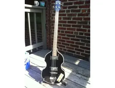 Douglas Viola Bass