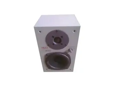 Akai MS200