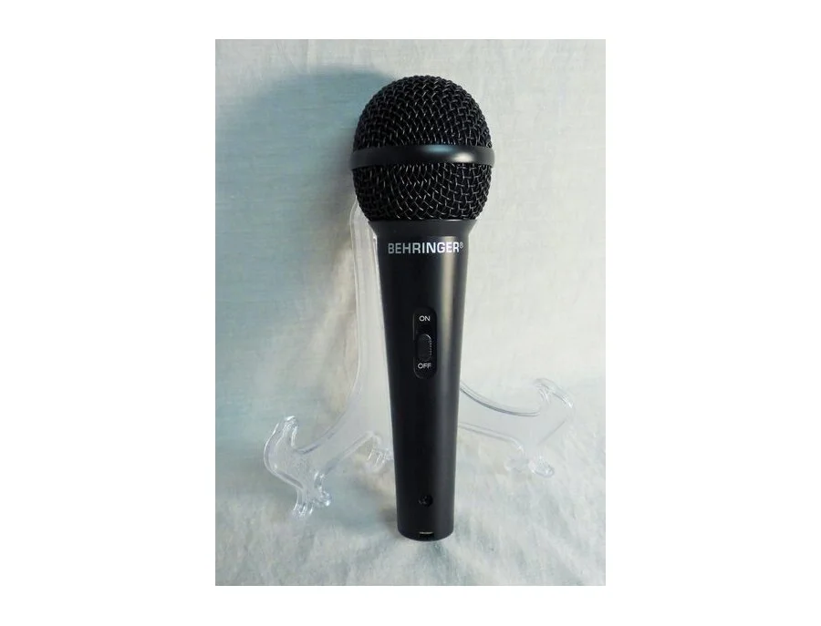 Behringer Super Cardioid XM1800S - What To Know & Where To Buy