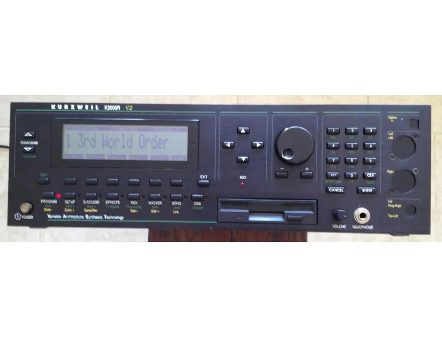 Kurzweil K2000R V2 - What To Know & Where To Buy | Equipboard