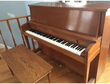 Baldwin Model 243 Acoustic Piano