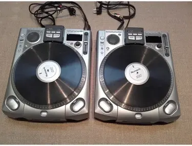 Numark HDX