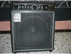 Ampeg SVT-15T Ampeg SVT-15T