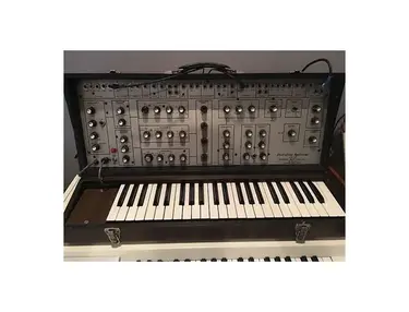 EML 101 Synthesizer