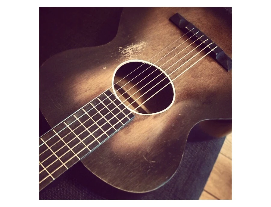 1930's Oahu Lap Steel Slide Guitar - What To Know & Where To Buy