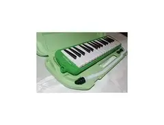 32 Key Melodica