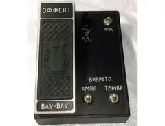 EFFEKT 4 fuzz wah tremolo