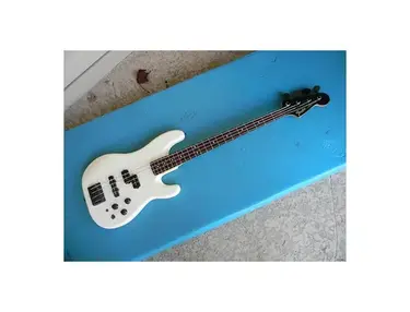 Fender Power Jazz Bass Special