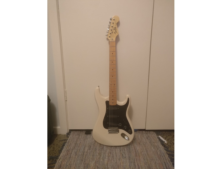 Torch Vintage Series Stratocaster Copy Equipboard