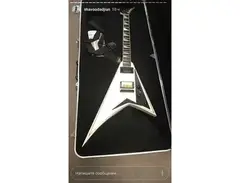 Jeckson rr1t (with GIbson pickup in bridge position)