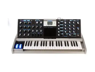 Moog Aluminium Minimoog Voyager
