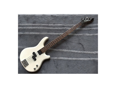 Electric Basses Equipboard Electric Basses Equipboard