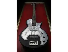 Zemaitis A22MF Bass