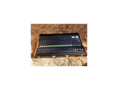 VINTAGE TOA RX-5-16A PRO AUDIO MIXER MIXING CONSOLE