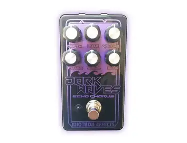 Idiotbox Effects Dark Waves Echo Chorus