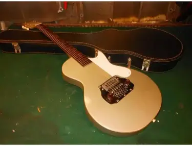 1950 harmony stratotone