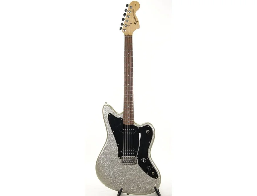 Squier Standard Jagmaster - What To Know & Where To Buy Squier Standard Jagmaster - What To Know & Where To Buy