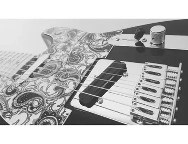 Fender Telecaster Paisley custom by Guitare Garage