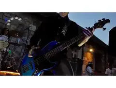 Turtle J-Bass main image
