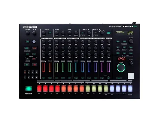 Roland AIRA TR-8S