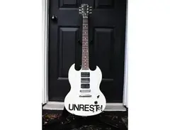 Gibson SG-3 "UNREST"