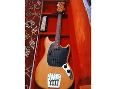 1975 Fender Mustang Bass