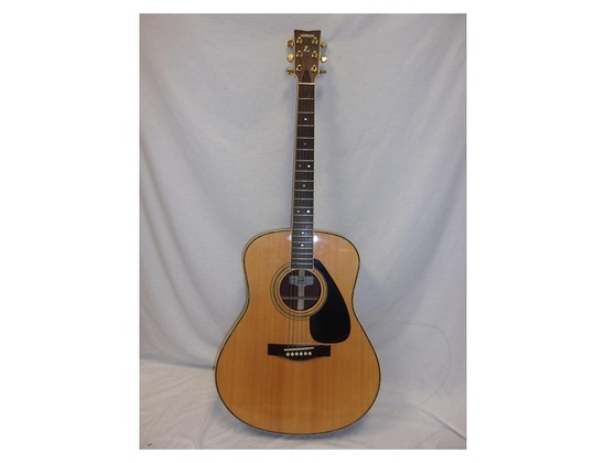 yamaha ll11 acoustic guitar