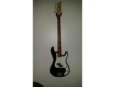 Hamer Slammer Bass