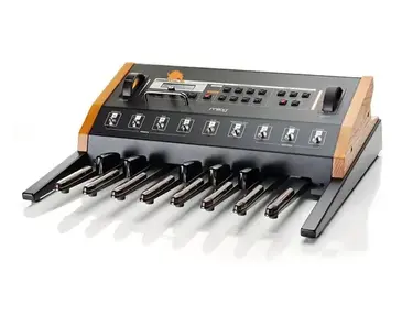 Moog Taurus 3 Bass Pedals