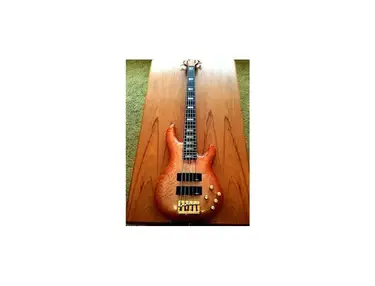 Yamaha Nathan East 5 Strings