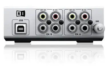 Native Instruments Audio 4 DJ Soundcard