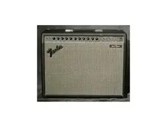 Fender Princeton Chorus (Black Knob)